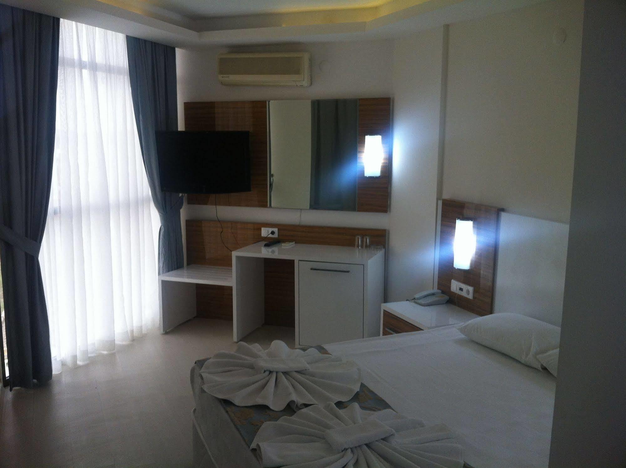 Poseidon Cesme Resort Luaran gambar