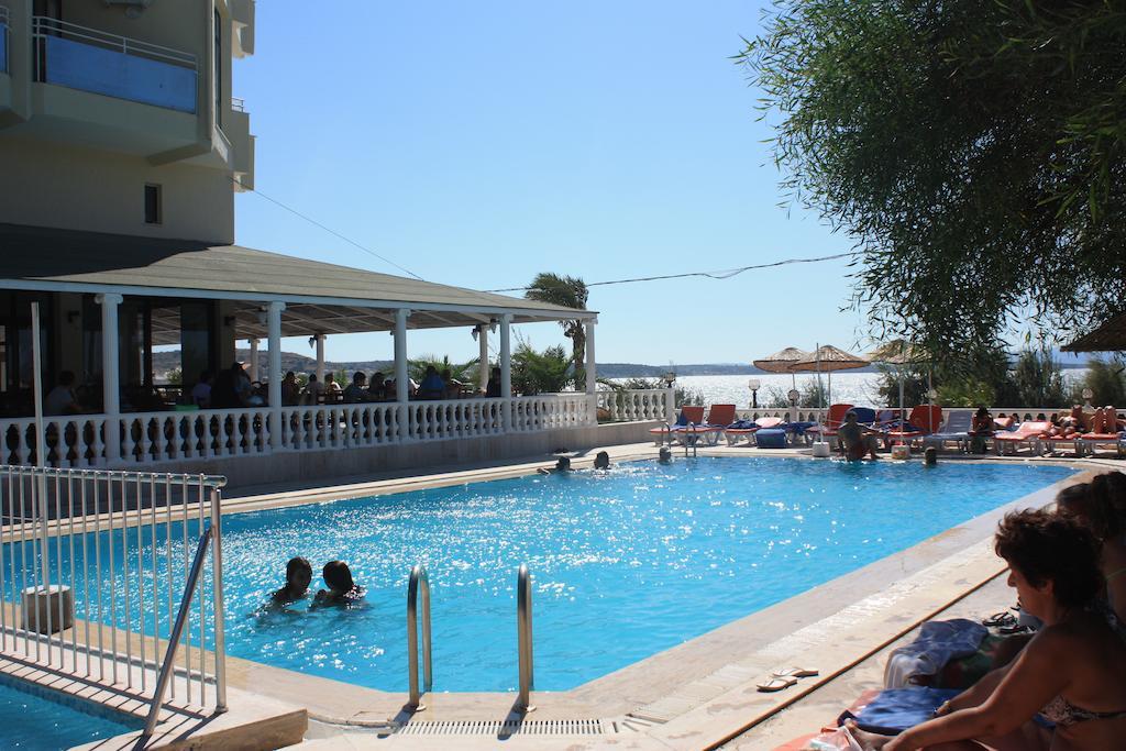 Poseidon Cesme Resort Luaran gambar